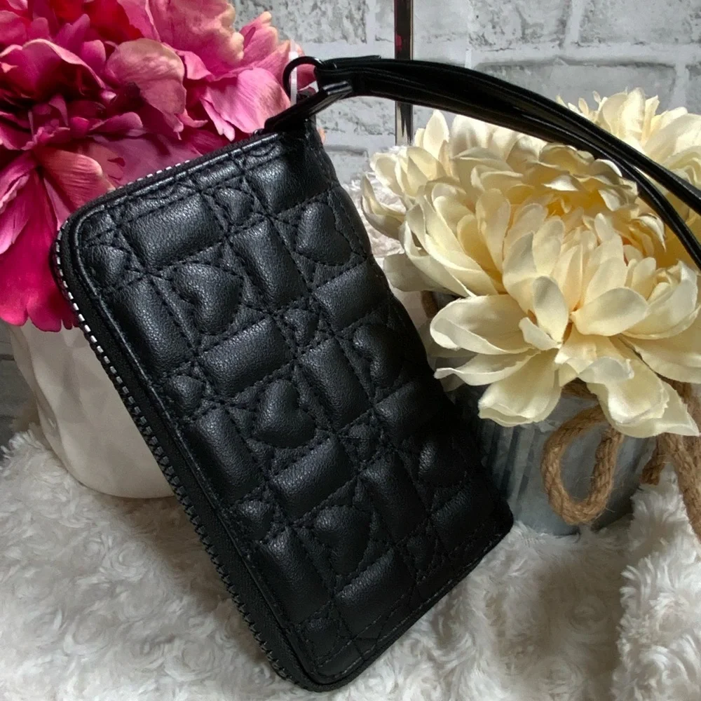 Betsey Johnson Black Heart Quilted Wallet